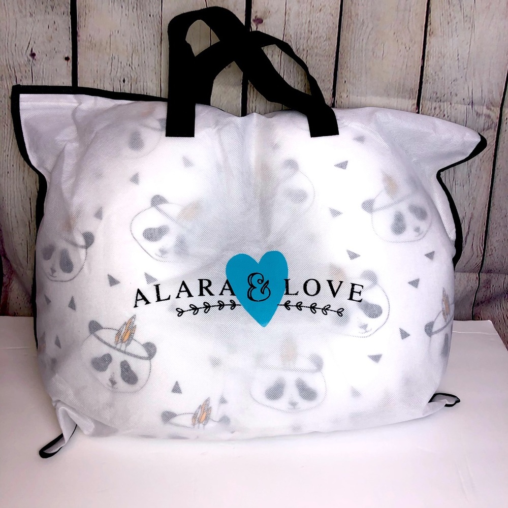 NWT Boutique Boppy Style Feeding Pillow